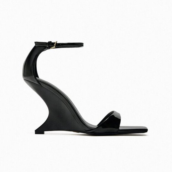NWT Zara Black Patent Leather Wedge Sandals (Size 38/7.5) - Picture 3 of 10